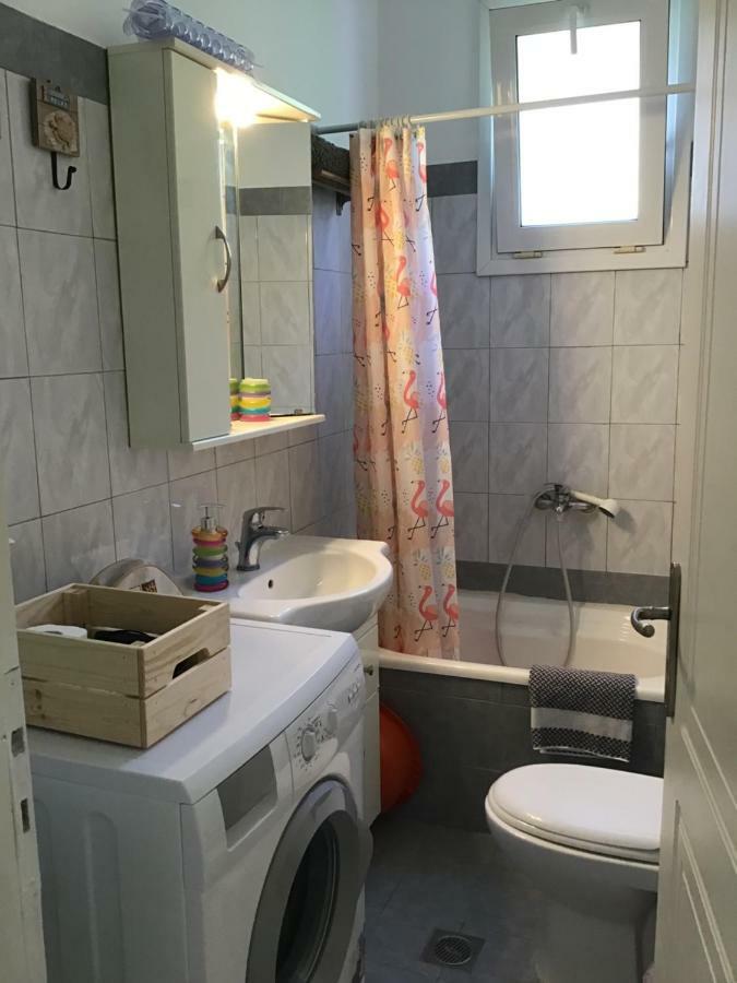 Ourania'S Apartments カメナブルナ エクステリア 写真