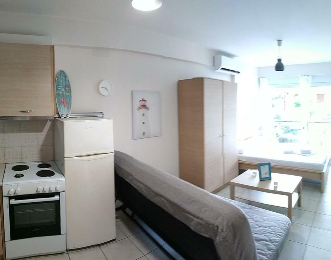 Ourania'S Apartments カメナブルナ エクステリア 写真